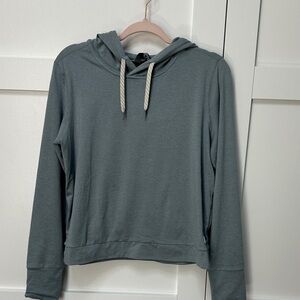 Vuori Blue Hooded Sweatshirt with Light blue Drawstrings